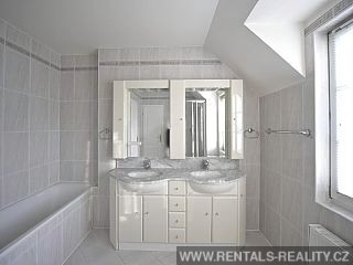 Pic 10